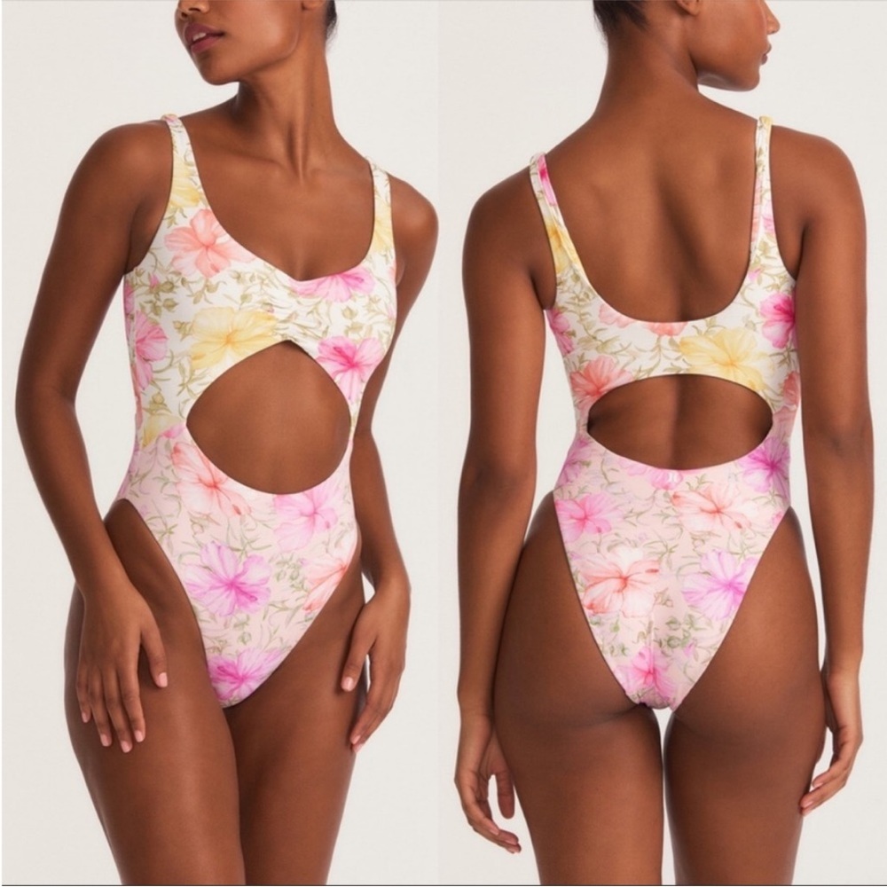 💓NWT Hurley X LoveShackFancy One-Piece Bikini💓 - Picture 8 of 13